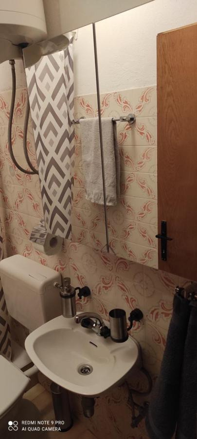 Mala Tonina Apartment Tučepi Екстериор снимка